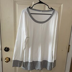 Women's White and Gray Long Sleeve Top